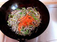 肉炒三丝的做法步骤7