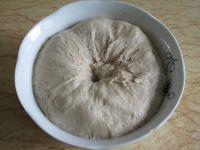 红豆浆椰蓉面包的做法步骤5