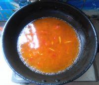 番茄猪肝浓汤的做法步骤10